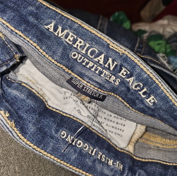 American Eagle Size 6 - Picture 2 of 4